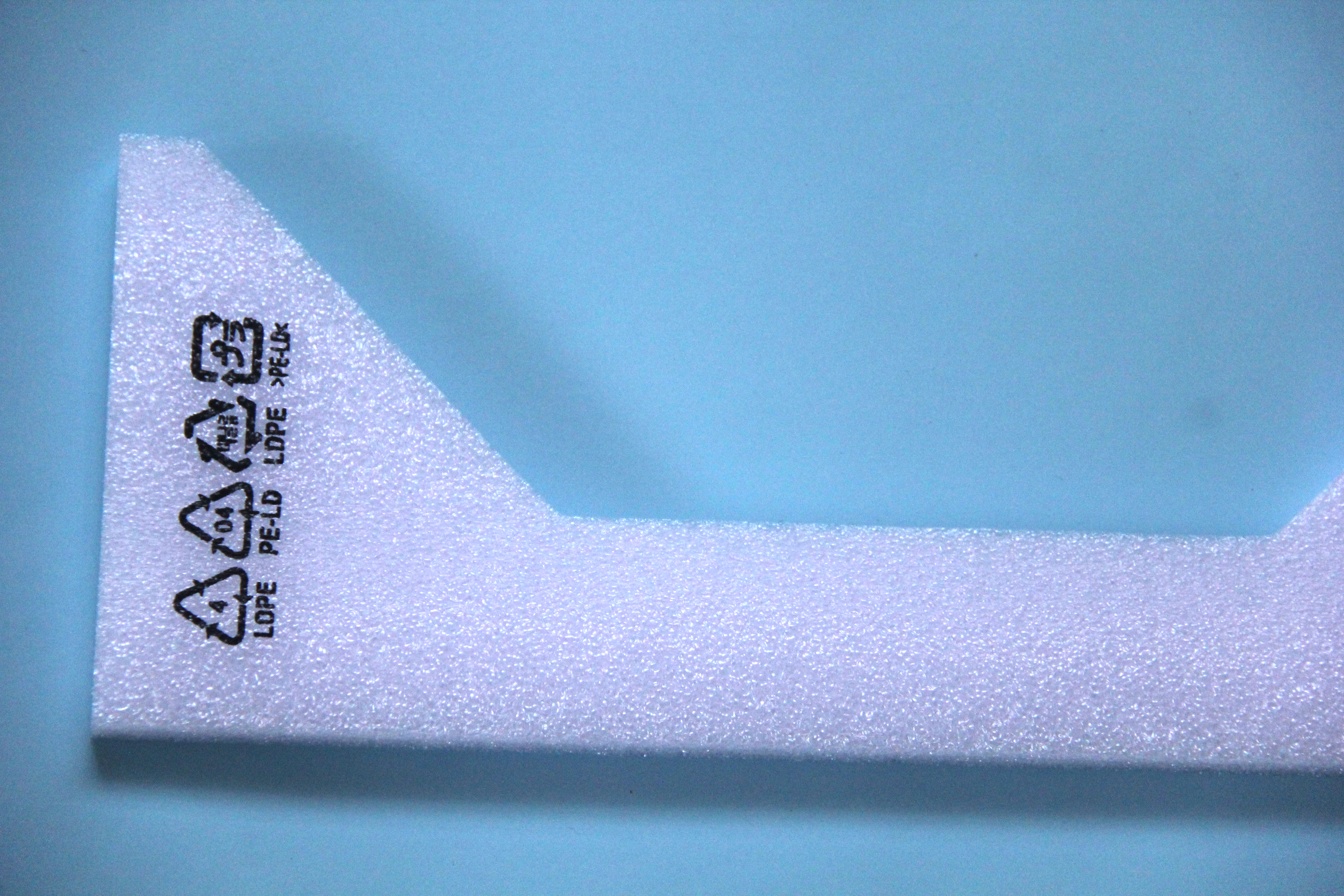 為什么越來(lái)越多的企業(yè)開(kāi)始使用珍珠棉內(nèi)襯？